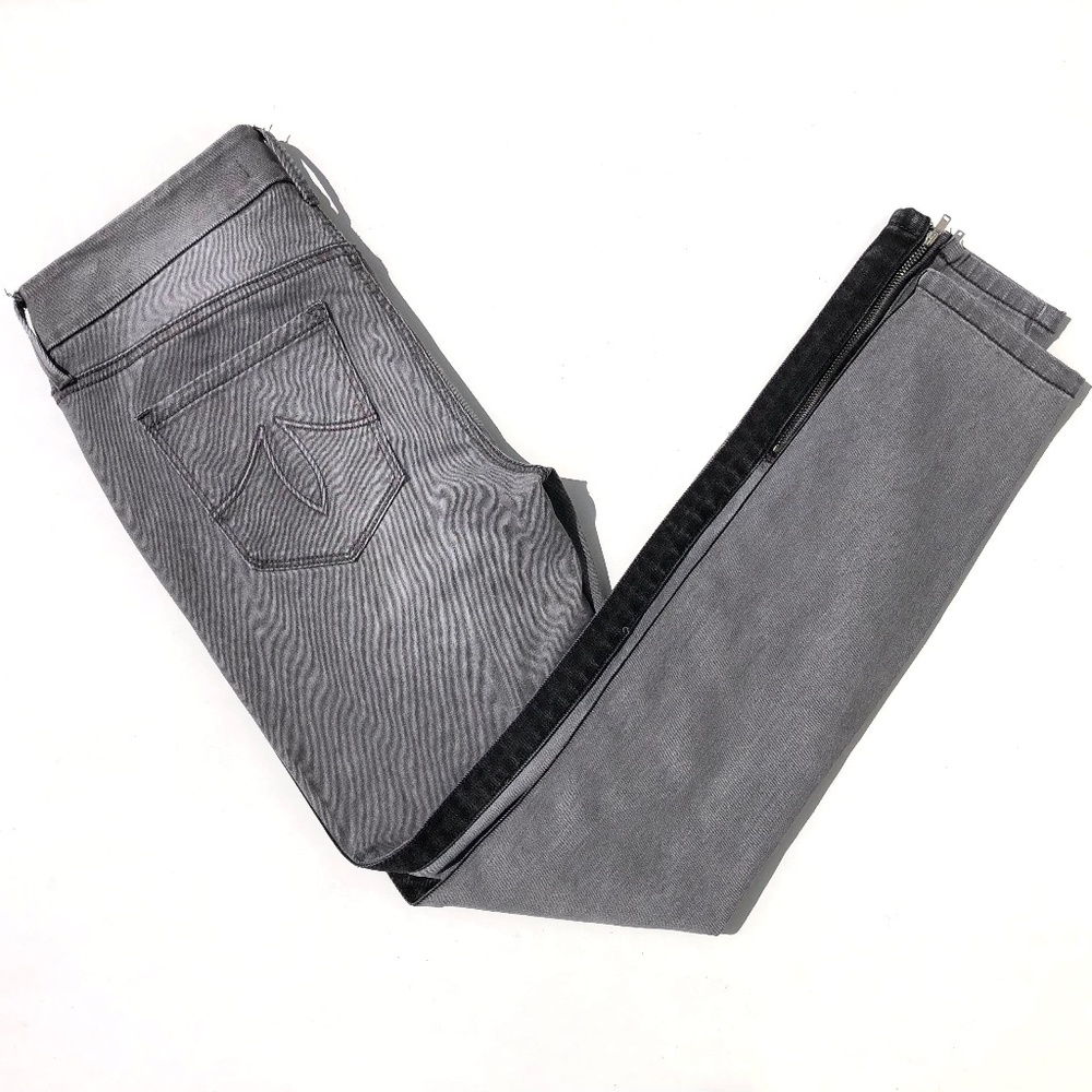 Level 99 Aria Ultra Skinny Jeans Women Size 27 Zipper Hem gray KZ2C61 PEBBLE